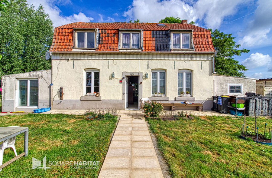 Maison à rénover entièrement, secteur très recherché de Steenvoorde