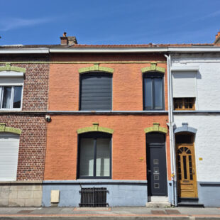 Maison à Rosendael 100 m2  Sous compromis 