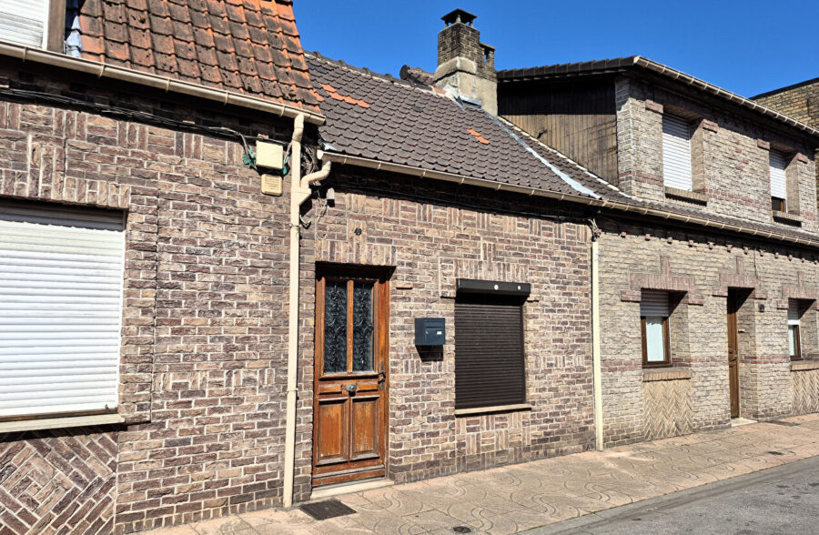 Maison SAINT-POL-SUR-MER  Sous compromis 