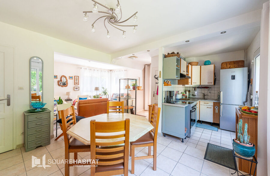 MAISON SEMI INDIVIDUELLE AVEC GARAGE  Sous offre 