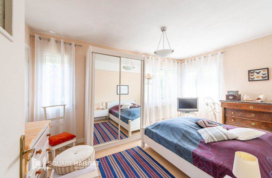 MAISON SEMI INDIVIDUELLE AVEC GARAGE  Sous offre 