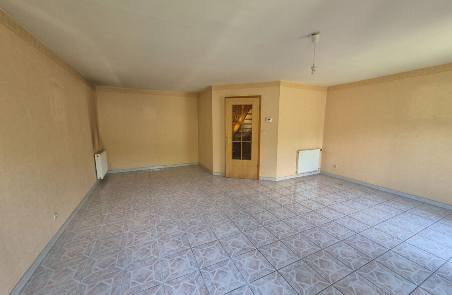 Maison Ronchin semi individuelle avec garage  Sous compromis 