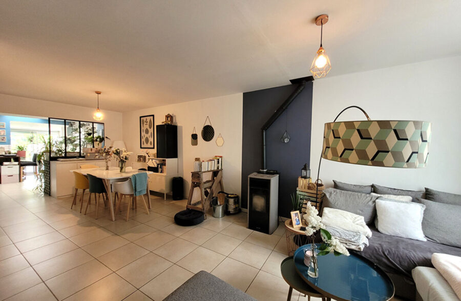 MAISON AVEC JARDIN  Sous offre 