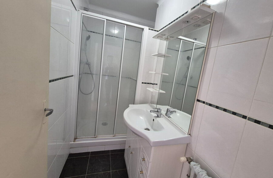 BOIS BLANC – APPARTEMENT T3 AVEC BALCON