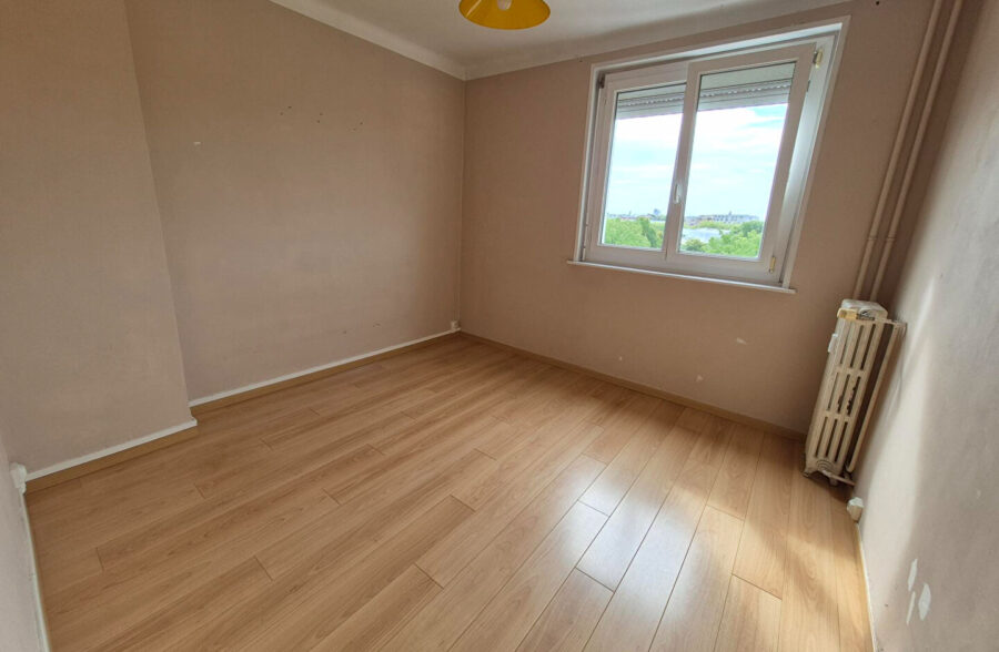 BOIS BLANC – APPARTEMENT T3 AVEC BALCON