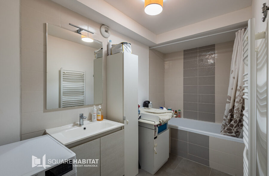 EXCLUSIVITE LILLE WAZEMMES : APPARTEMENT TYPE 4 AVEC JARDIN ET PLACE DE PARKING