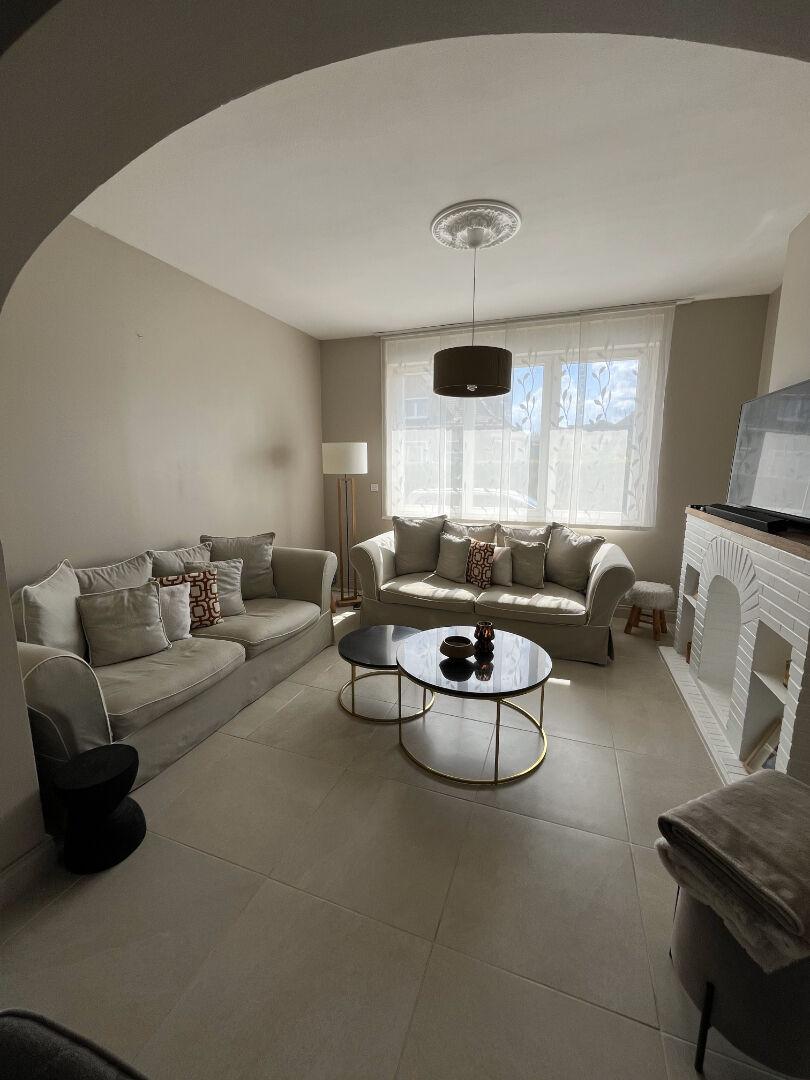 Grande maison de ville double distribution à Hazebrouck