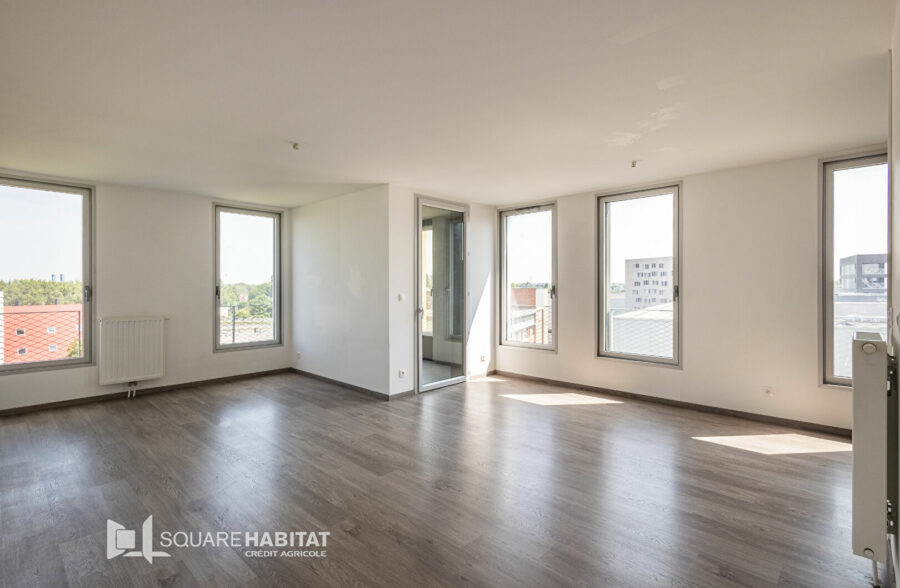 Appartement t4 de 85m² avec loggia et parking – résidence récente (2018)