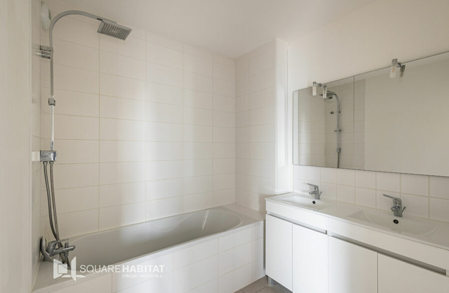 Appartement t4 de 85m² avec loggia et parking – résidence récente (2018)