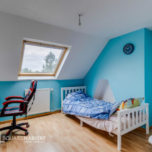 Maison 4 chambres  beau  quartier