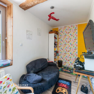 LONGERE SEMI PLAIN PIED DE 148 M²