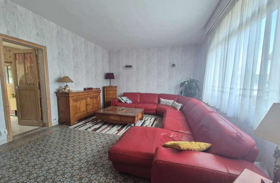 Maison Feuchy 8 pièce(s) 241 m2