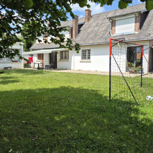 Pavillon beau secteur proche Cambrai180 m2