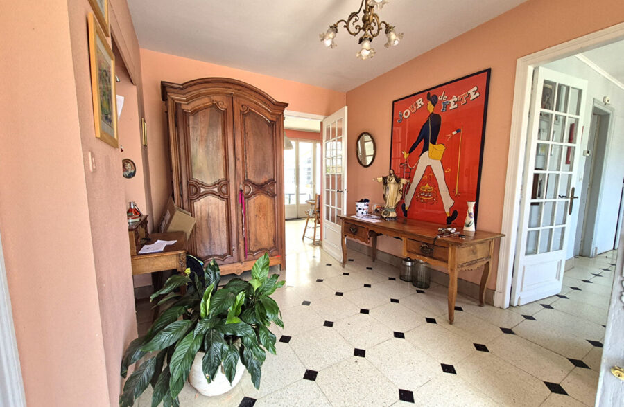 Pavillon beau secteur proche Cambrai180 m2