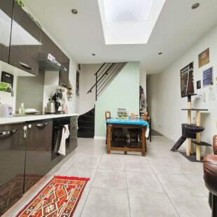 Maison deux chambres  vendue louée