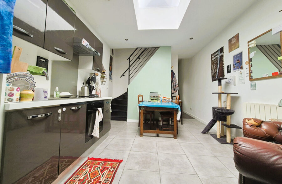 Maison deux chambres  vendue louée
