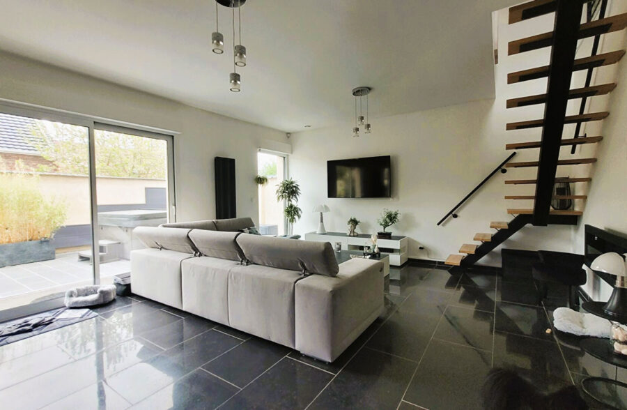 Maison Aniche 6 pièce(s) 163 m2