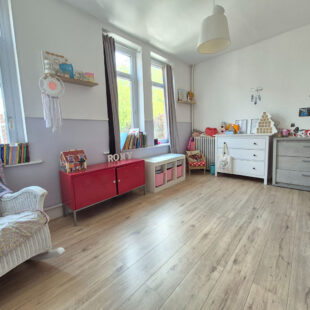 Vous cherchez du cachet – Maison de 121m², 3 (voir 4 )chambres et jardin.
