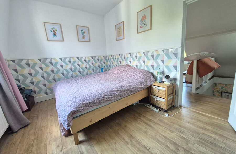 Vous cherchez du cachet – Maison de 121m², 3 (voir 4 )chambres et jardin.