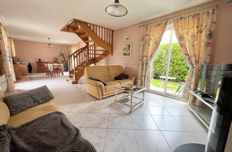 Maison Locon 4 pièce(s) 145 m2