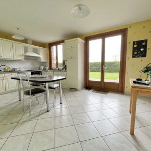 Maison Locon 4 pièce(s) 145 m2