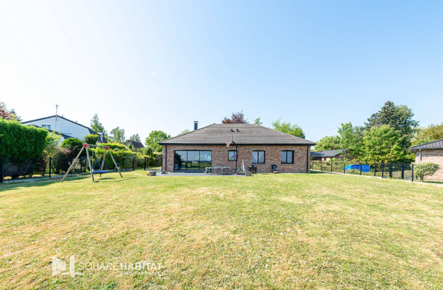 PAVILLON PLAIN PIED DE 136 M² AVEC SOUS SOL COMPLET