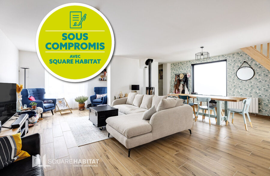 Maison  5 pièce(s) 130 m2  Sous compromis 