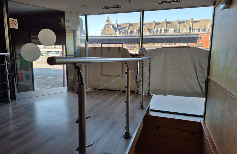 immeuble commercial et habitation