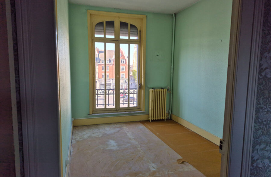 immeuble commercial et habitation