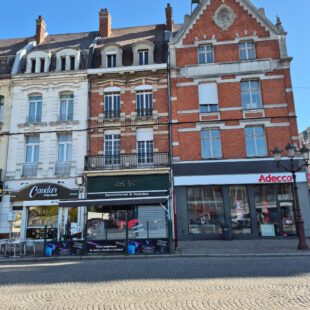 immeuble commercial et habitation