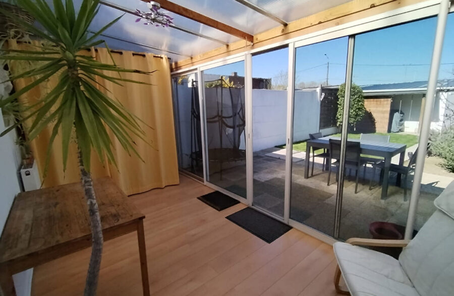 Maison lumineuse 3 chambres et bureau jardin garage 50m²