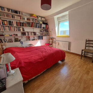 Croix centre, maison 135 m², 3 chambres, bureau et jardin
