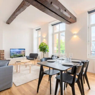 PLACE RIHOUR  SUPERBE APPARTEMENT DE TYPE 2
