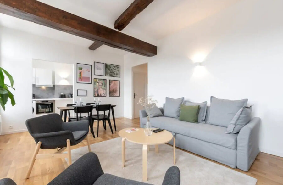 PLACE RIHOUR  SUPERBE APPARTEMENT DE TYPE 2