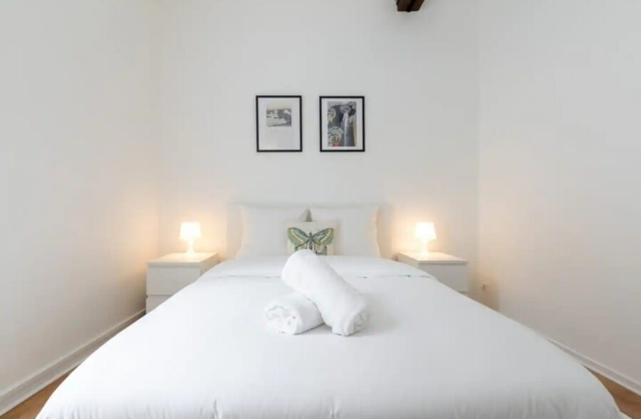 PLACE RIHOUR  SUPERBE APPARTEMENT DE TYPE 2