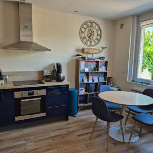CHARMANTE MAISON DE 66 M² ENV – 2 CHS – TERRASSE SANS VIS-A-VIS