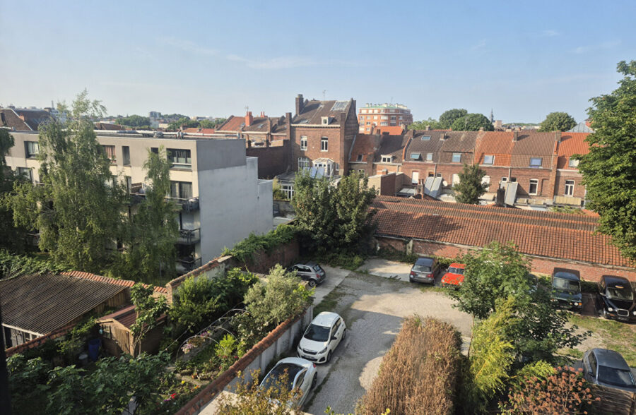 Roubaix bld de Cambrai, limite Croix 195 300 euros