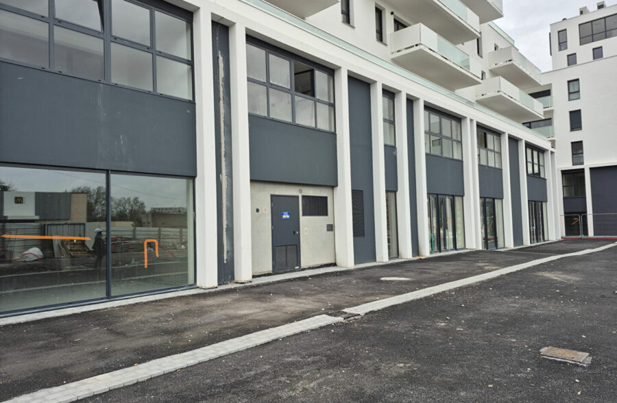 Cellules commerciales à partir de 192m² LENS centre