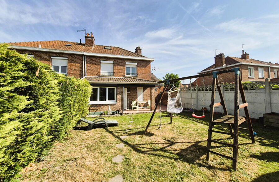 Semi-Individuelle Roncq 103M²  Secteur Prisé!