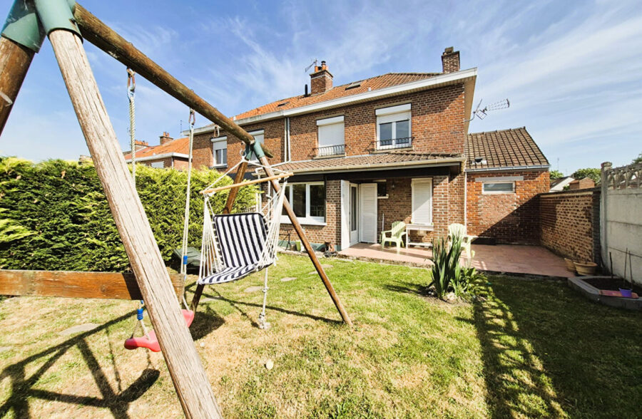 Semi-Individuelle Roncq 103M²  Secteur Prisé!