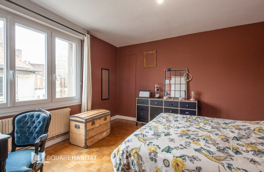 IMMEUBLE DE RAPPORT À VENDRE