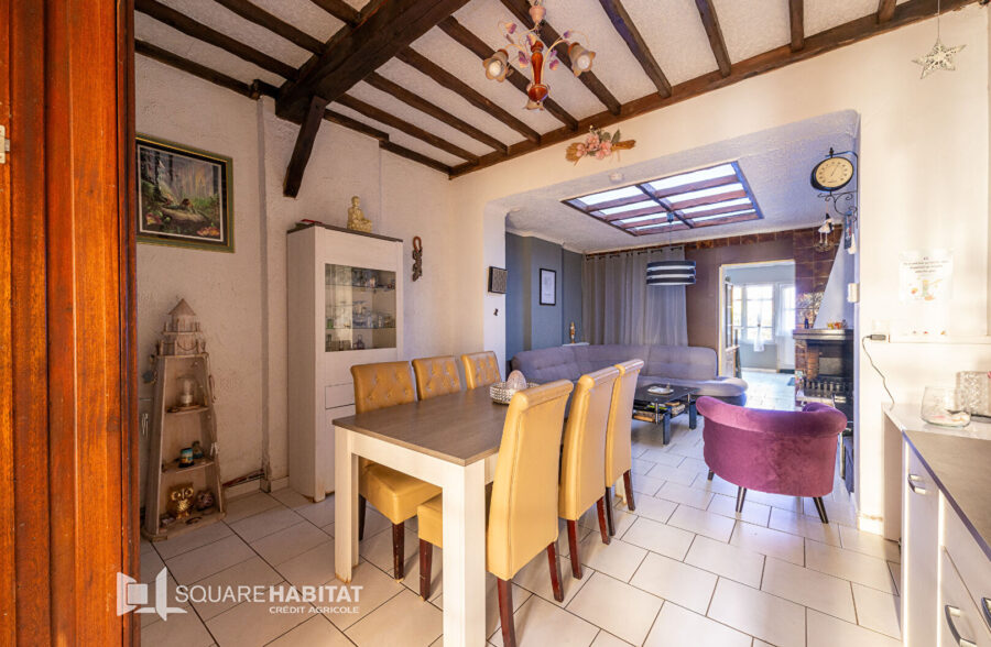 MAISON DE VILLE 5 CHAMBRES EN SEMI PLAIN PIED