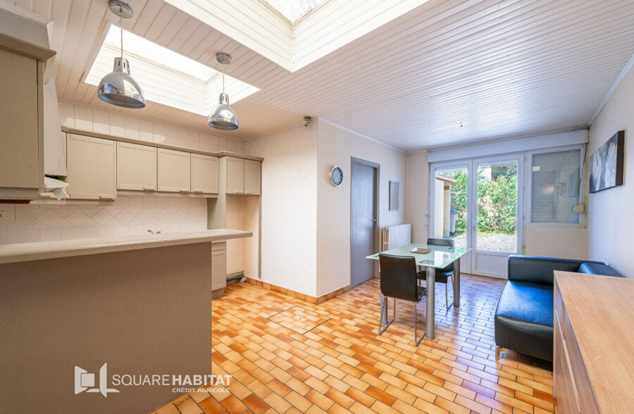 immeuble de rapport local + appartement