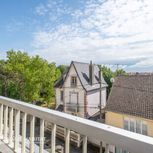Duplex lumineux à Merlimont-Plage – 2 chambres, terrasse plein sud, parking.