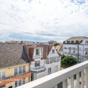 Duplex lumineux à Merlimont-Plage – 2 chambres, terrasse plein sud, parking.