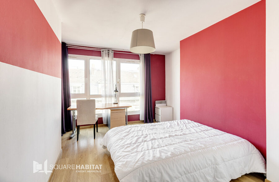 LILLE VAUBAN – NATIONALE: T3 + balcon +cave et parking