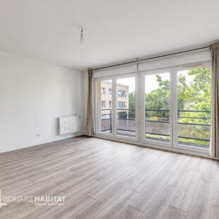 LILLE GAMBETTA / SEBASTOPOL: Type 2 lumineux d’environ 48m² avec balcon et garage