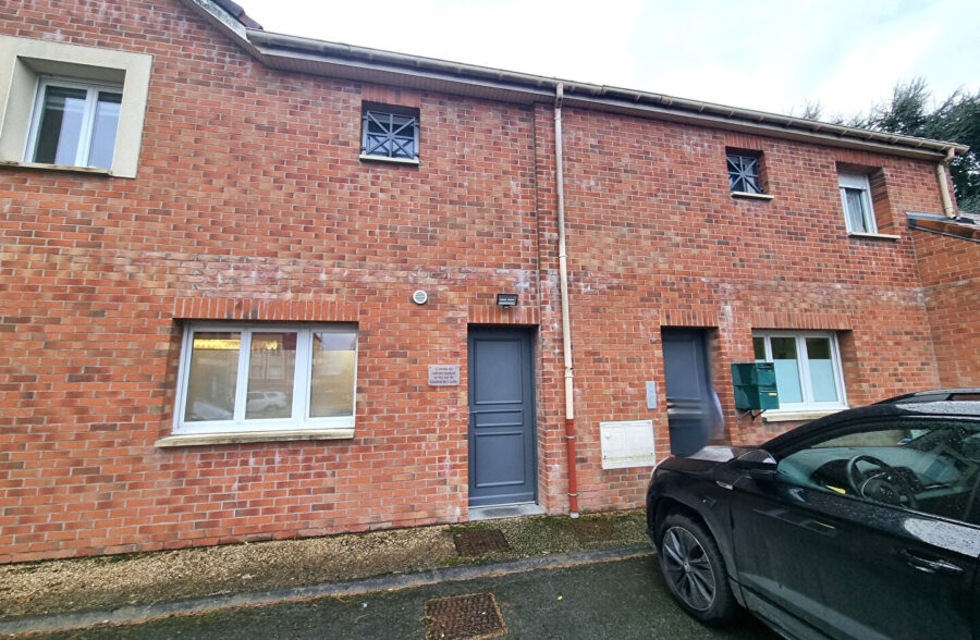 PONT A MARCQ : ensemble immobilier à usage mixte : professionnel et habitation