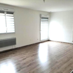 PONT A MARCQ : ensemble immobilier à usage mixte : professionnel et habitation