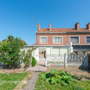 MAISON SEMI INDIVIDUELLE AVEC GARAGE &nbsp;Sous compromis&nbsp;